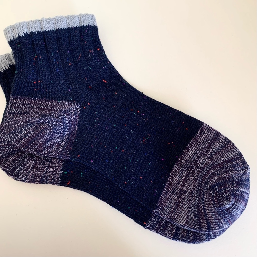 NWOT Rainbow confetti socks